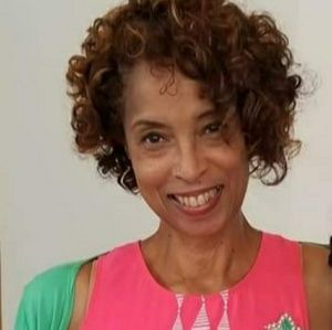 Meet your Posher, Carolyn